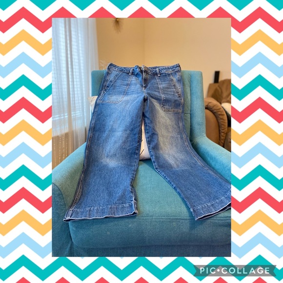 Old Navy Denim - Old Navy Wide legged cropped jeans | GUC | Size 14
